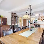 Haus Lindenfuerst *