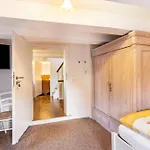 Haus Lindenfuerst Daire *