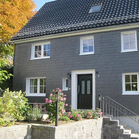 Haus Lindenfürst *